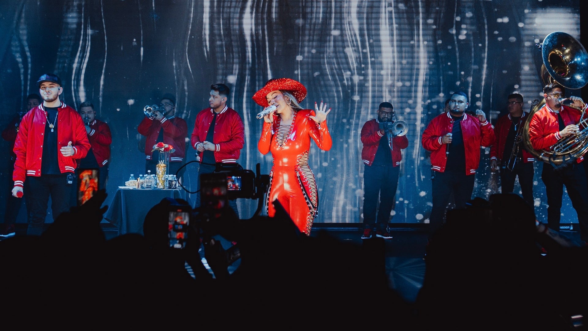 New Music Vol. 178 feat. The Marías, Fred again.., Lucky Daye & more!