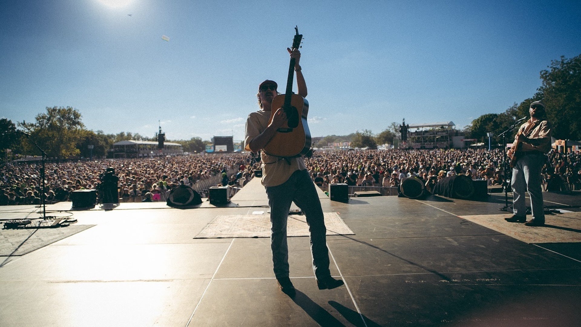 New Music Vol. 243 feat. Leon Thomas, Jessie Murph, Megan Thee Stallion & More! 