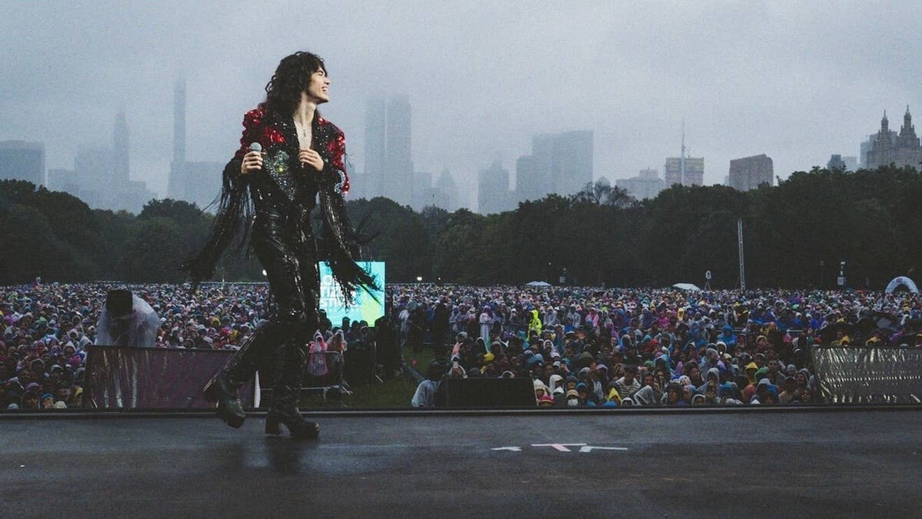 New Music Vol. 166 feat. Ariana Grande, Bleachers, The Marías & more!